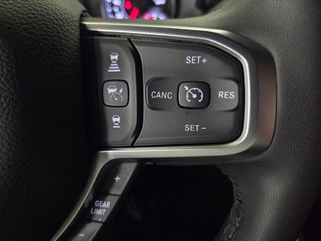 Used 2026 RAM 2500 Big Horn AWD/4WD image 38