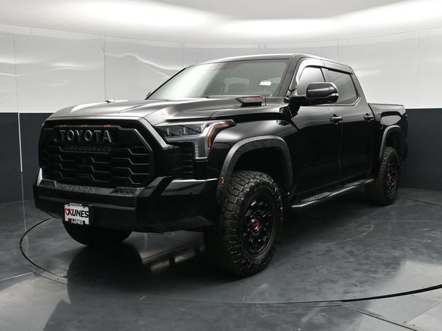Used 2025 Toyota Tundra TRD Pro AWD/4WD image 7