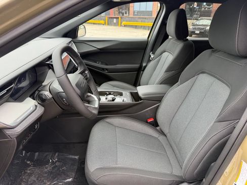 New 2026 Jeep Cherokee Laredo AWD/4WD image 18