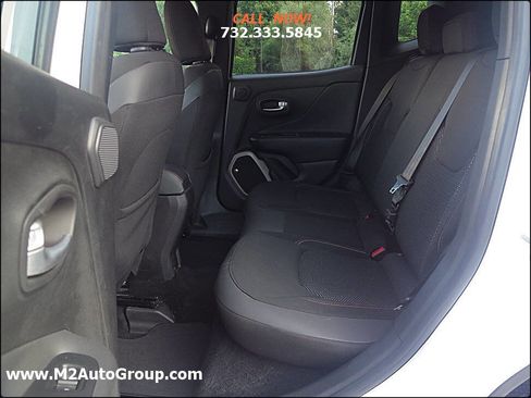Used 2016 Jeep Renegade 75th Anniversary image 13
