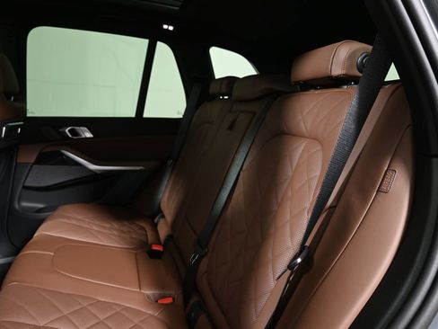 New 2026 BMW X5 xDrive40i w/ M Sport Package image 4