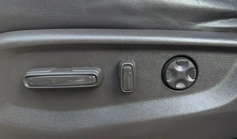 Used 2018 Honda Odyssey EX-L image 46