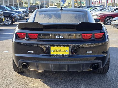 Used 2011 Chevrolet Camaro SS w/ RS Package image 5