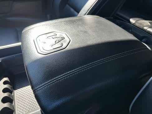 Used 2024 RAM 1500 Laramie image 30