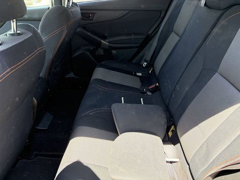 Used 2018 Subaru Crosstrek 2.0i Premium AWD/4WD image 12