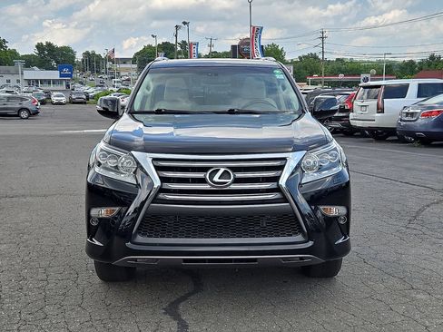 Used 2015 Lexus GX 460 w/ Premium Package AWD/4WD image 3