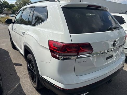 Used 2023 Volkswagen Atlas SE w/ Panoramic Sunroof Package image 7