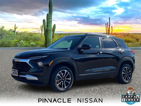 Used 2025 Chevrolet TrailBlazer LT image 1