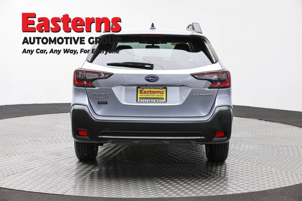 Used 2023 Subaru Outback Premium AWD/4WD image 8