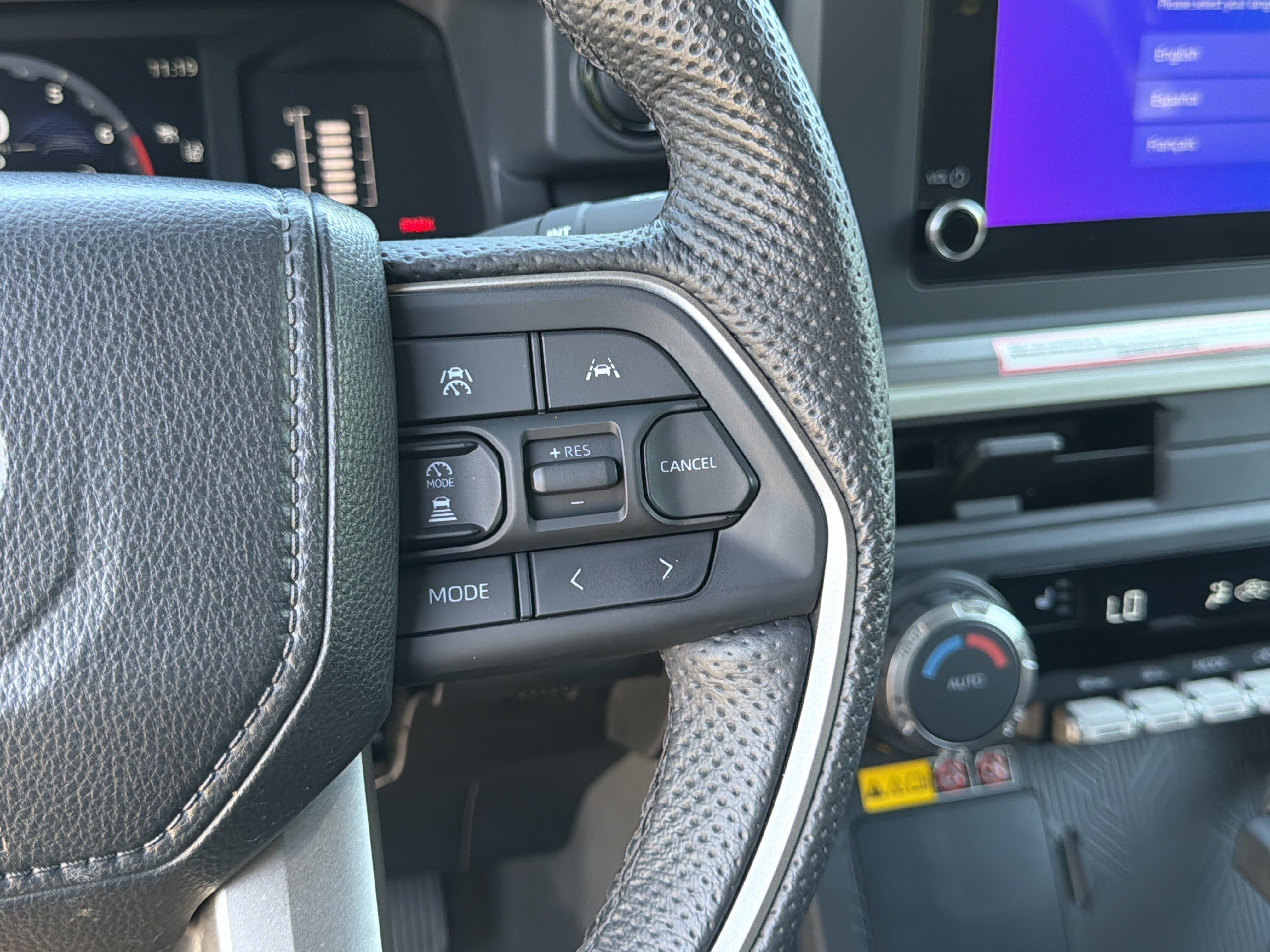 Used 2024 Toyota Tacoma SR5 AWD/4WD image 25