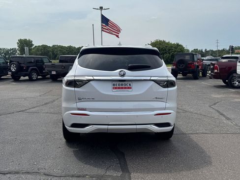 Used 2023 Buick Enclave Avenir w/ Avenir Technology Package AWD/4WD image 6