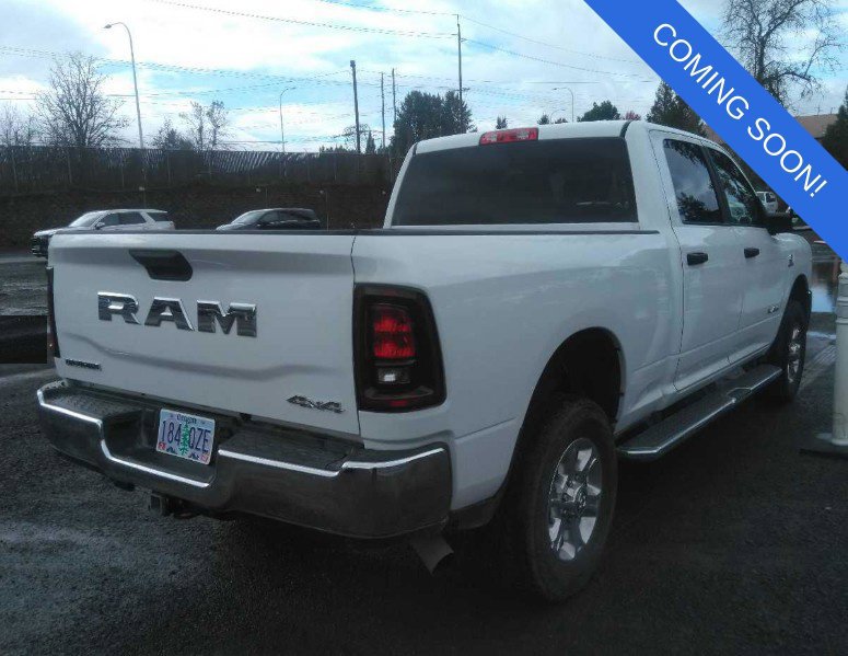 Used 2026 RAM 2500 Big Horn AWD/4WD image 4