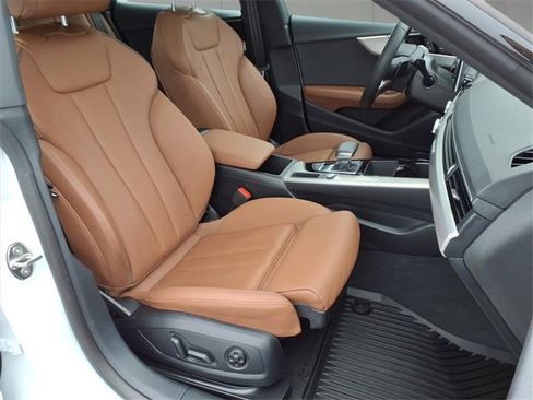 Used 2025 Audi A5 2.0T Premium Plus w/ Convenience Plus Package image 9