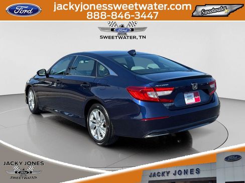 Used 2018 Honda Accord LX image 4