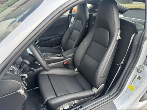 New 2025 Porsche 718 Cayman image 5