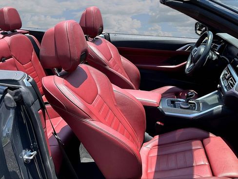 Used 2022 BMW M440i Convertible RWD image 29