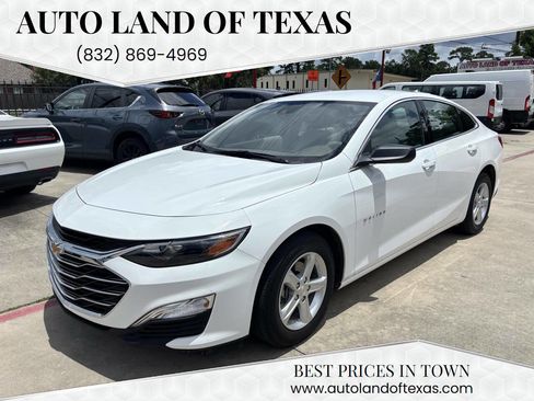 Used 2024 Chevrolet Malibu LS image 1