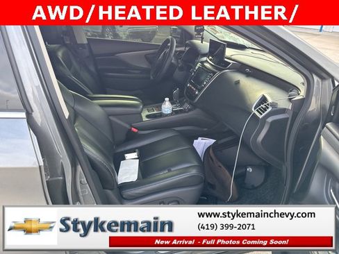Used 2023 Nissan Murano SV image 10