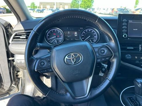 Used 2021 Toyota Camry SE AWD/4WD image 13