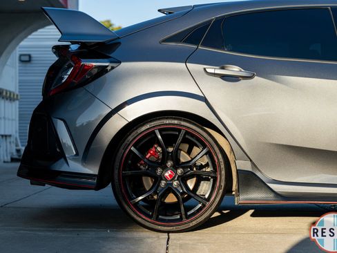Used 2019 Honda Civic Type R image 29