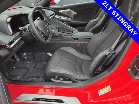 Used 2024 Chevrolet Corvette Stingray Preferred Cpe w/ 2LT image 20