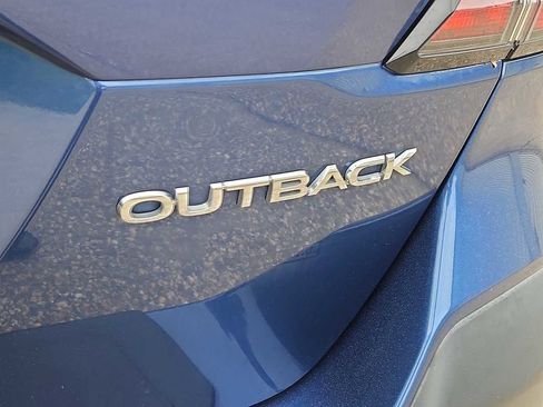 Used 2022 Subaru Outback Limited AWD/4WD image 6