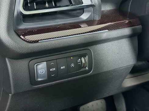 New 2026 Chevrolet Traverse Z71 w/ Enhanced Driving Package image 10