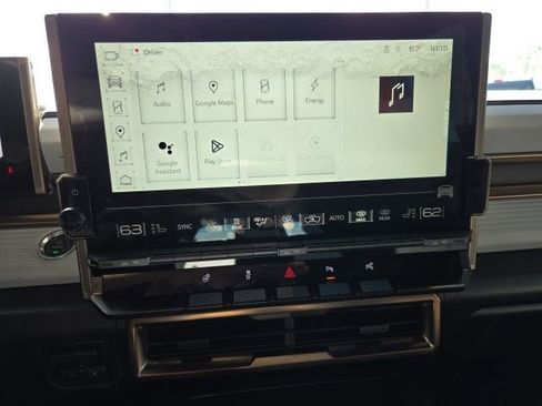 Used 2024 GMC Hummer EV 3X image 17