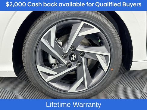 New 2026 Hyundai Elantra Limited image 33