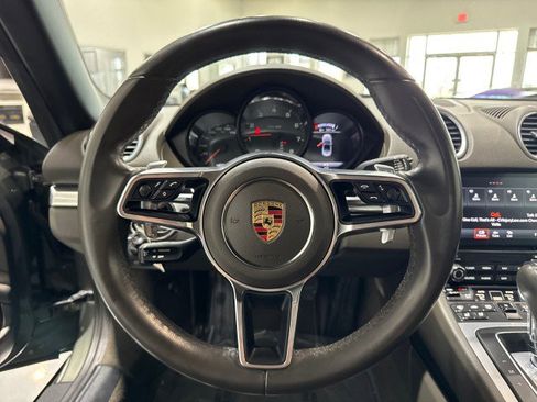 Used 2021 Porsche 718 Boxster image 43