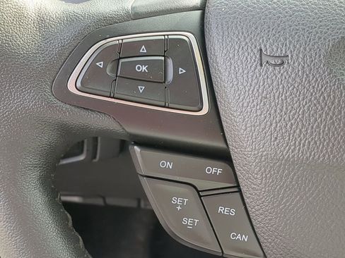 Used 2017 Ford Focus Titanium image 27