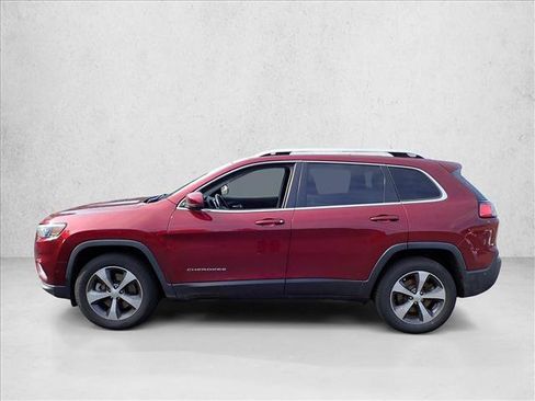 Used 2019 Jeep Cherokee Limited w/ Luxury Group AWD/4WD image 7