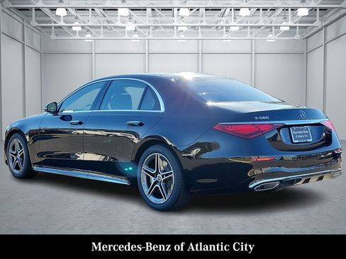 Certified 2024 Mercedes-Benz S 580 4MATIC image 4