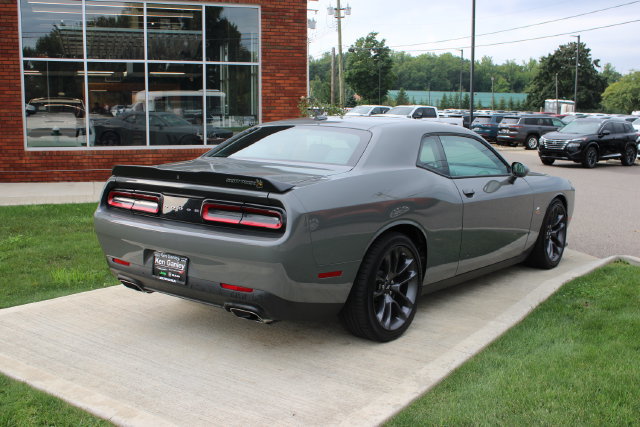 Used 2023 Dodge Challenger R/T Scat Pack w/ Plus Package RWD image 35