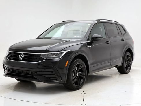 Used 2024 Volkswagen Tiguan SE R-Line image 5