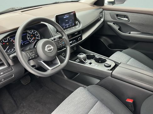 Used 2023 Nissan Rogue SV AWD/4WD image 13