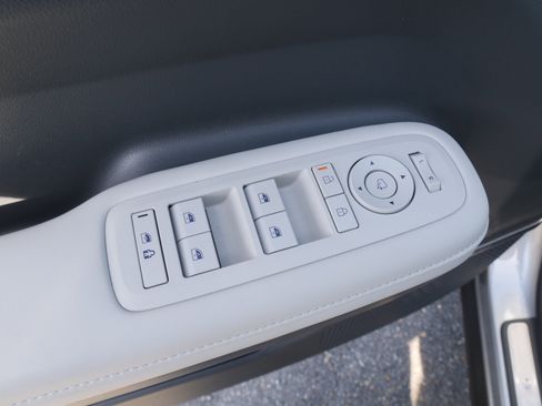 Used 2024 Hyundai Santa Fe Calligraphy image 20