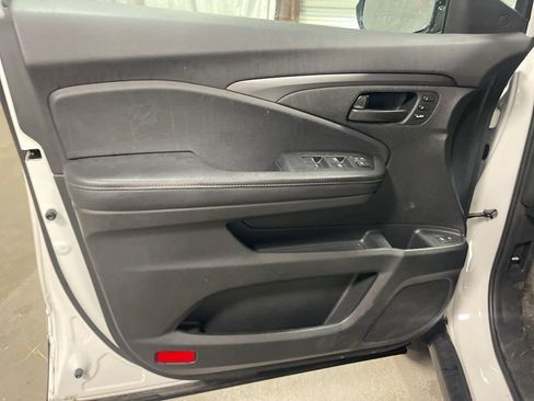 Used 2024 Honda Passport EX-L image 26