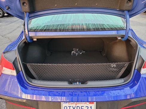 Certified 2025 Hyundai Elantra Sport w/ Cargo Package image 23