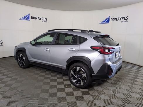 Used 2025 Subaru Crosstrek 2.5i Limited AWD/4WD image 3
