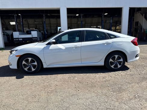 Used 2020 Honda Civic LX image 2