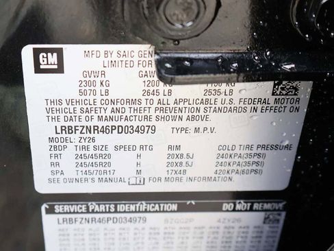 Used 2023 Buick Envision Essence w/ Sport Touring Package image 57