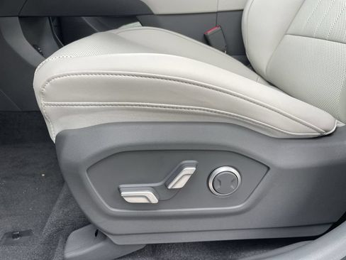 New 2026 Hyundai Santa Fe SEL FWD image 23