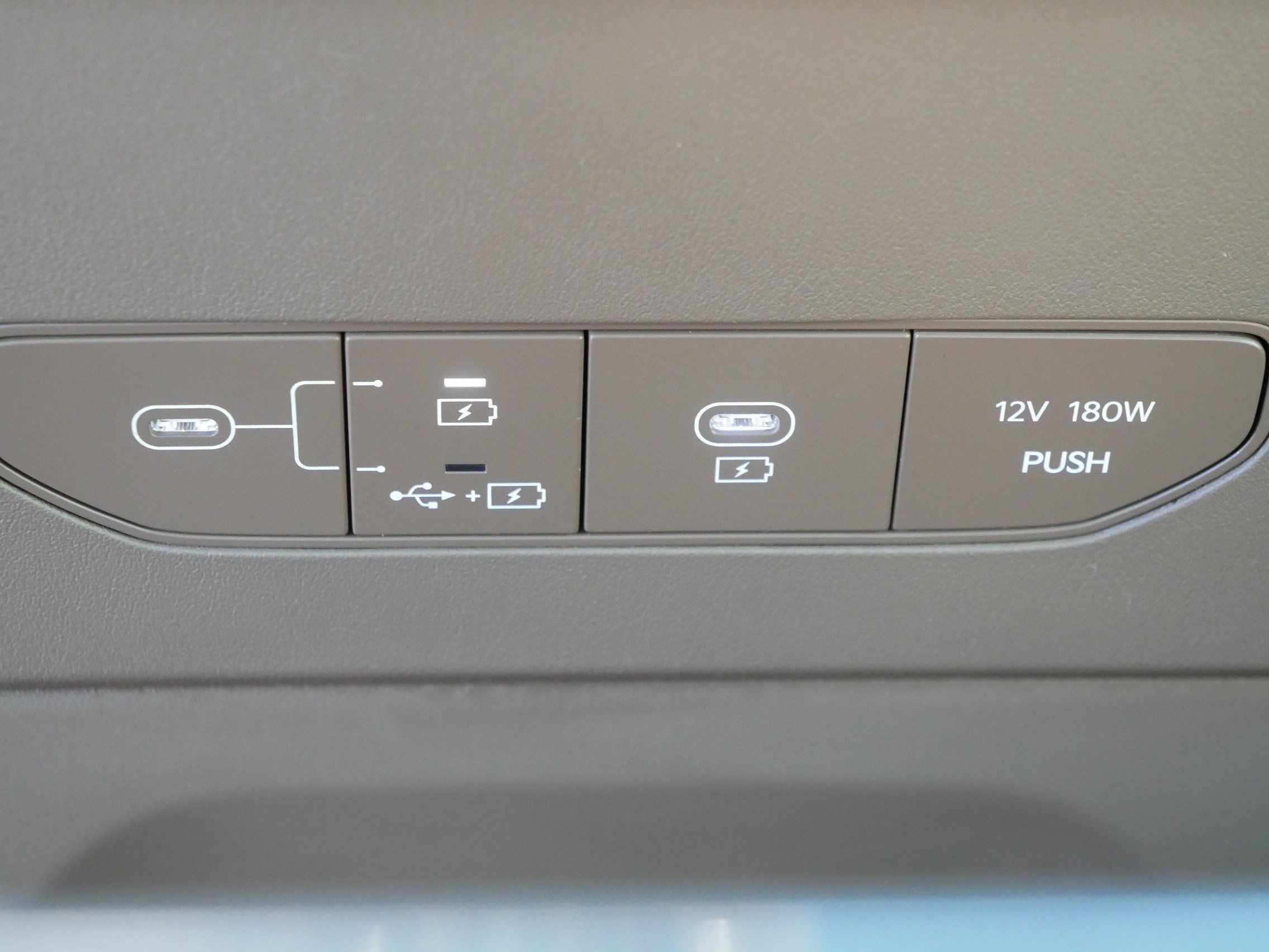 Certified 2024 Kia EV9 Land AWD/4WD image 32