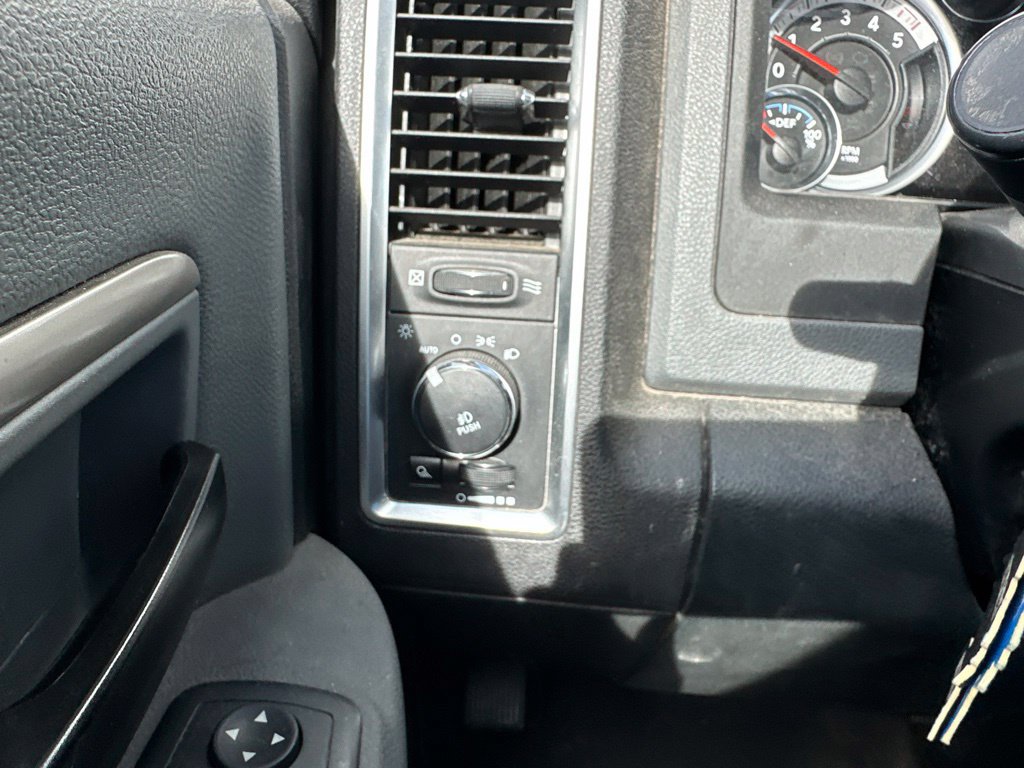 Used 2016 RAM 1500 Big Horn AWD/4WD image 34
