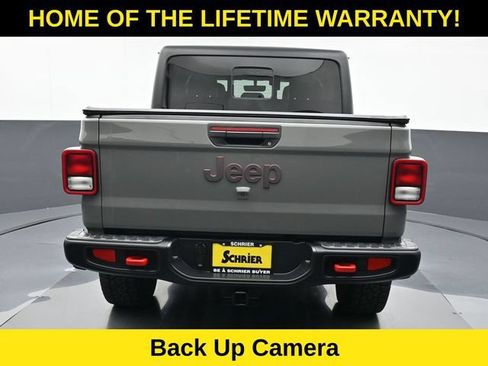 Used 2023 Jeep Gladiator Rubicon w/ Cold Weather Group AWD/4WD image 5