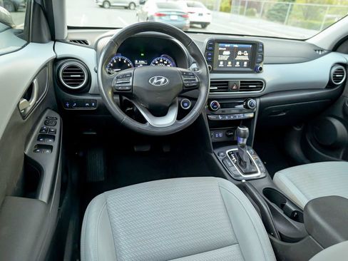 Used 2019 Hyundai Kona Limited AWD/4WD image 38