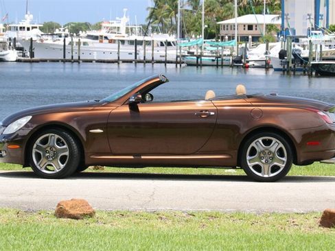 Used 2006 Lexus SC 430 Convertible RWD image 6