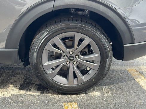 Used 2023 Ford Explorer XLT w/ Equipment Group 202A AWD/4WD image 8