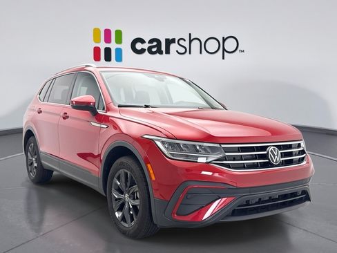 Used 2024 Volkswagen Tiguan SE AWD/4WD image 7